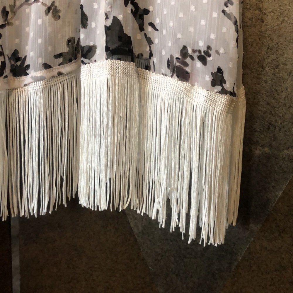 Mixit sheer kimono-style wrap - Picture 3 of 5